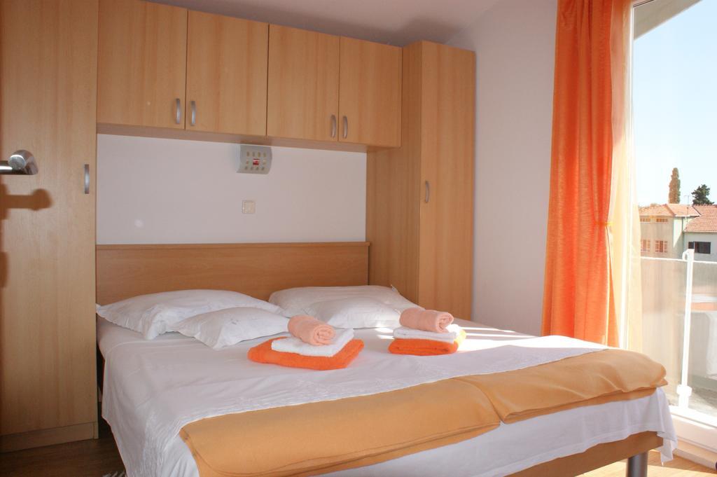 Apartments Rajcic Kaštela Cameră foto